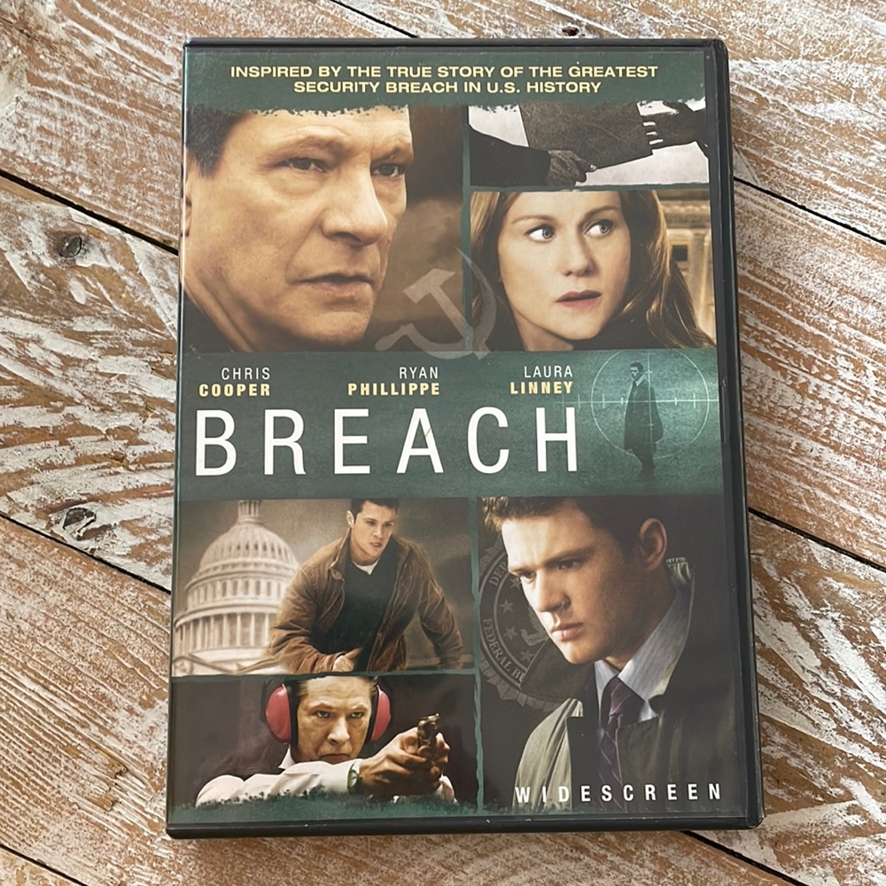 3/$15 u pick dvds📀or 1 for $9~ Breach